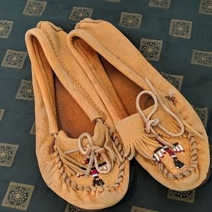 Vintage Minnetonka Moccasins